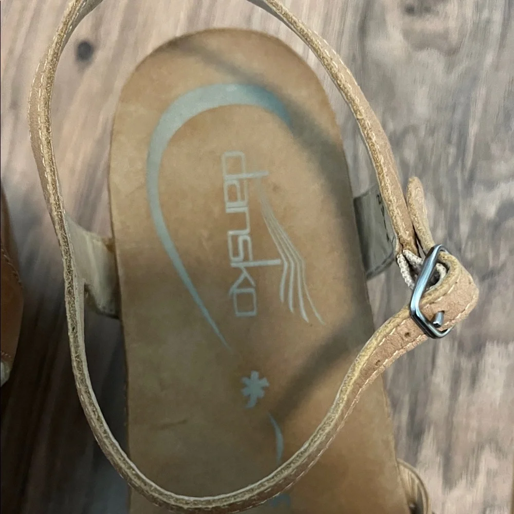 Dansko leather Coquette floral cutout sandals (WS 1) - Picture 2 of 7
